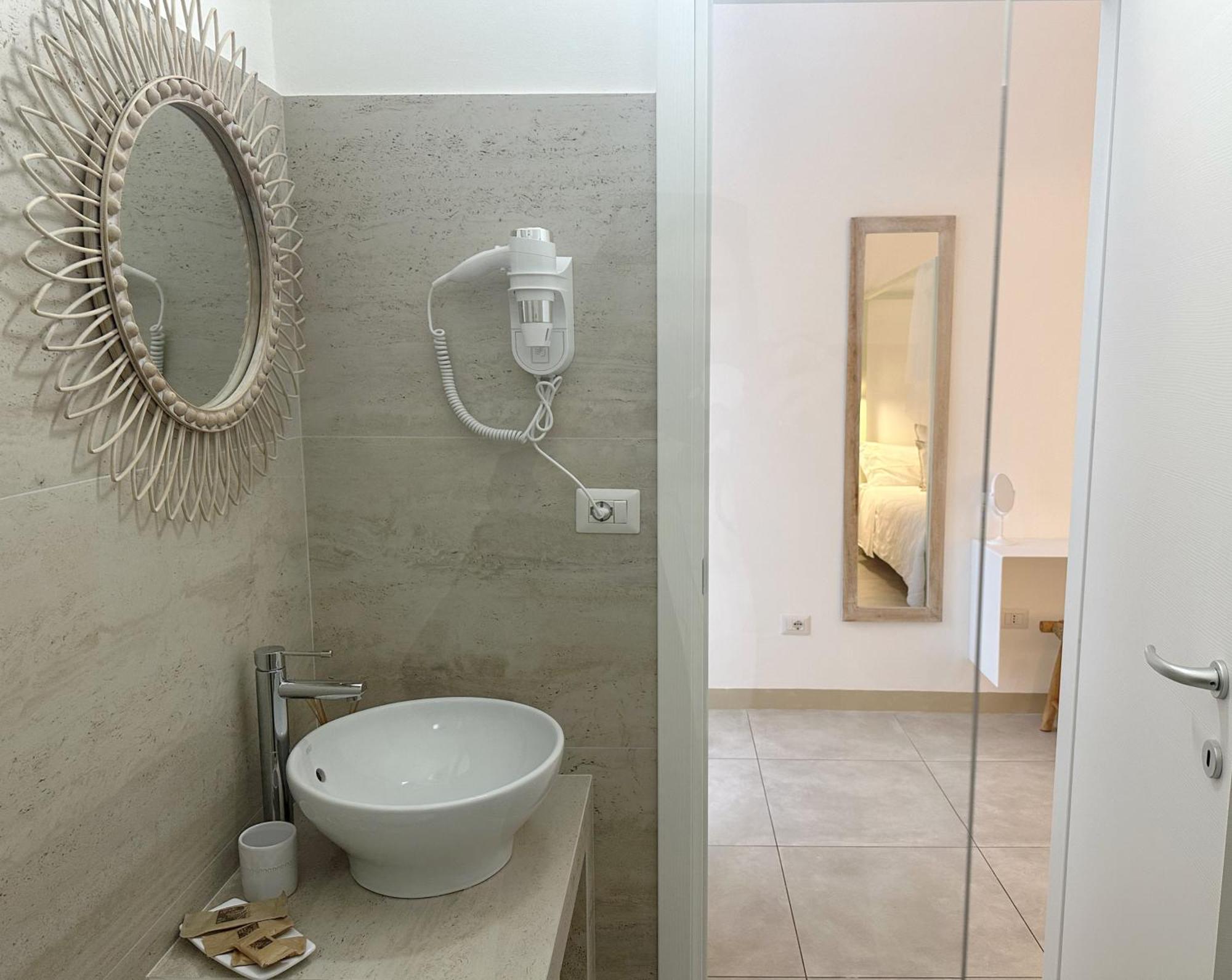 Palmieri Luxury Rooms Галиполи Екстериор снимка